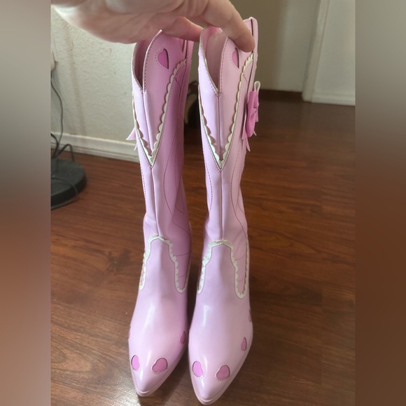 Y.R.U. X Dolls Kill Pink Heart Bow Coquette Space Barbie Cowgirl Boots NIB 8 - Picture 10 of 16